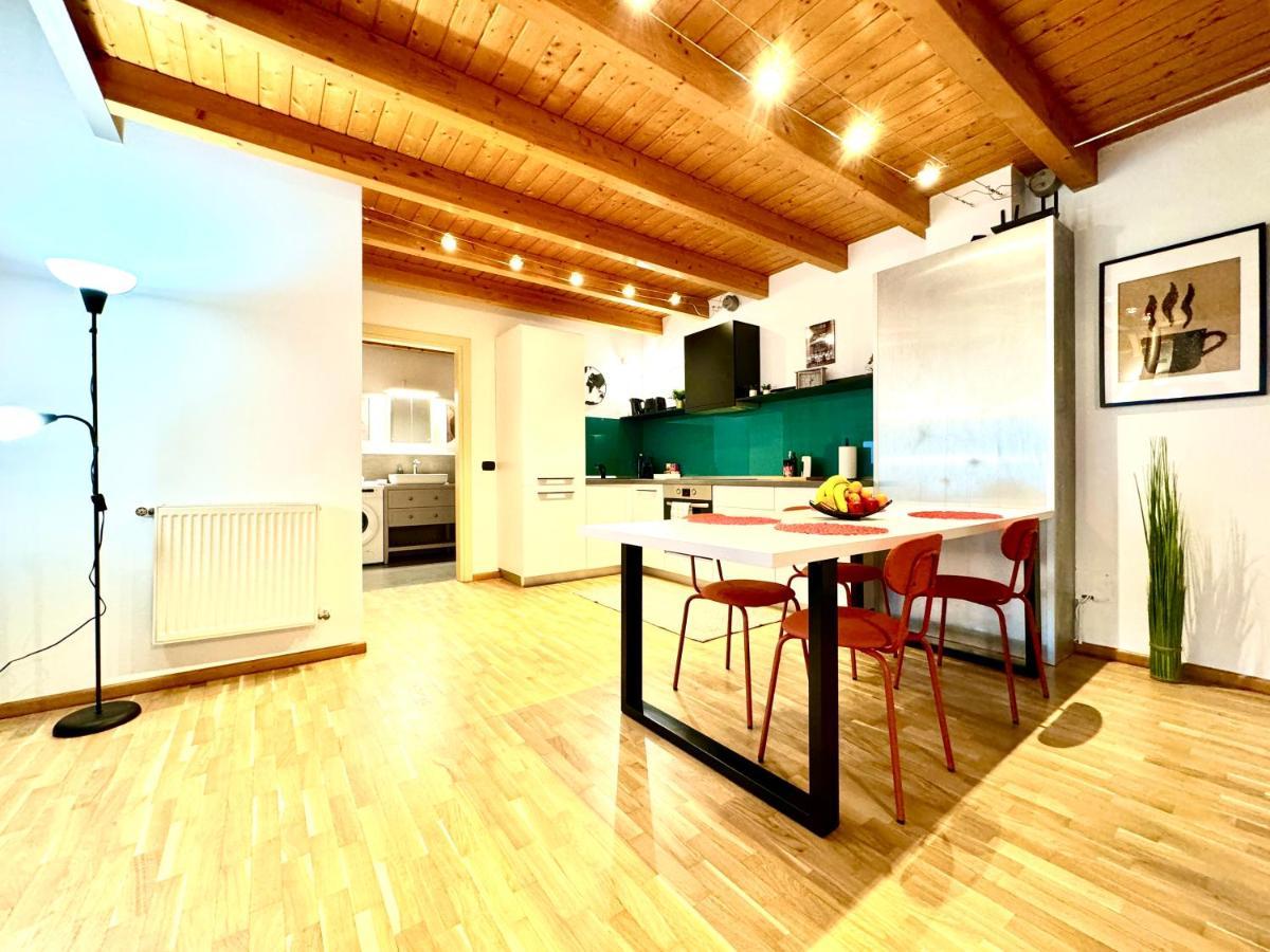 The Loft Apartment Timisoara Bagian luar foto
