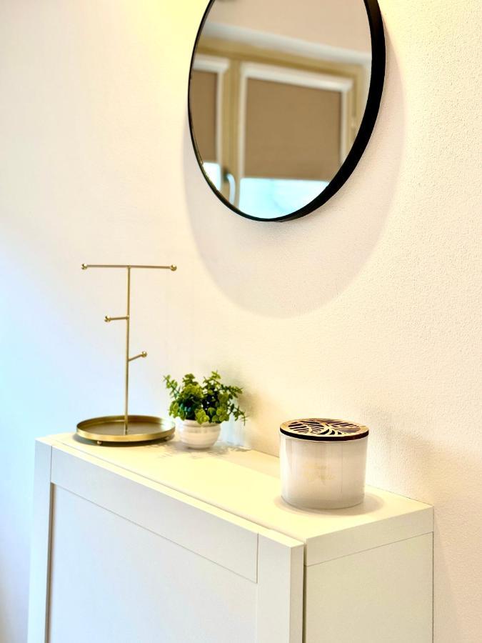 The Loft Apartment Timisoara Bagian luar foto