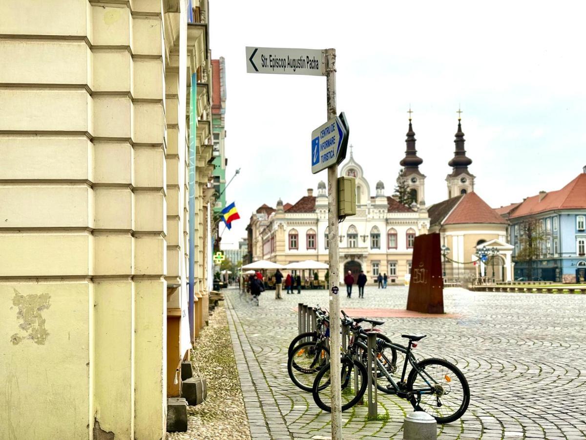 The Loft Apartment Timisoara Bagian luar foto